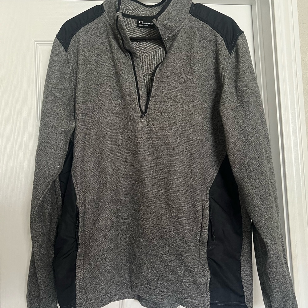 Under Armour Gray and Black ColdGear Pullover Large